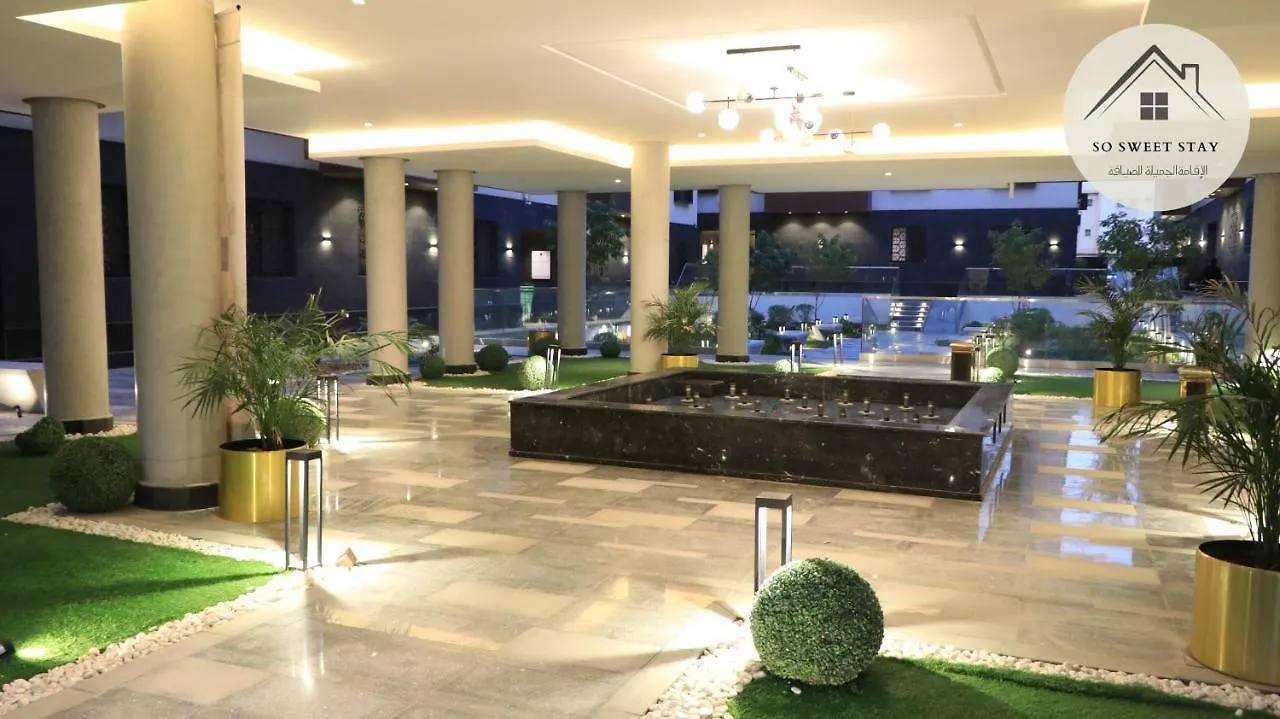 So Sweet Stay -Altawun 3Br Apartment - With Balcony Garden View - الاقامة الجميلة - شقة فندقية فاخرة - بلكونه مطله ع الحديقه リヤード サウジアラビア